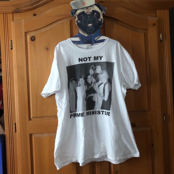 Justin Trudeau Funny Canadian Political Graphic T - Picture 2 of 3